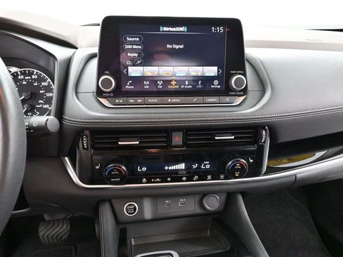Used 2023 Nissan Rogue SL FWD image 23