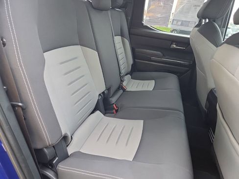 Used 2024 Toyota Tacoma TRD Off-Road image 27