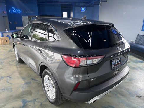 Used 2020 Ford Escape SE AWD/4WD image 12