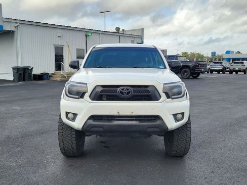 Used 2015 Toyota Tacoma PreRunner w/ SR5 Package image 9