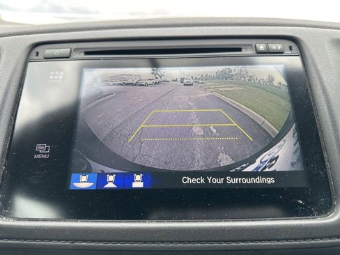 Used 2018 Honda HR-V EX image 23