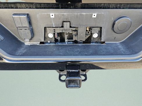 Used 2024 Chevrolet Silverado 1500 LT Trail Boss w/ Convenience Package II image 30