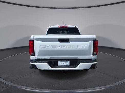 New 2026 Chevrolet Colorado LT w/ LT Convenience Package AWD/4WD image 12