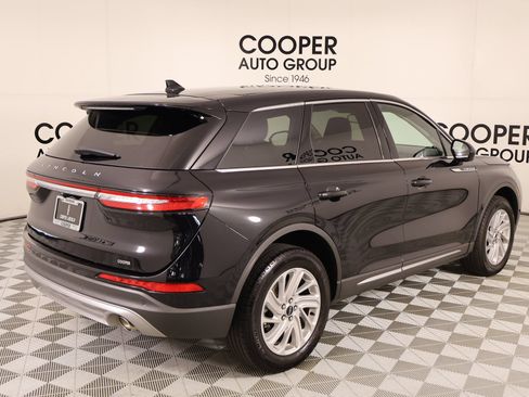 Used 2024 Lincoln Corsair FWD image 21