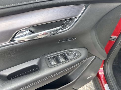 Certified 2023 Cadillac XT6 Luxury image 20