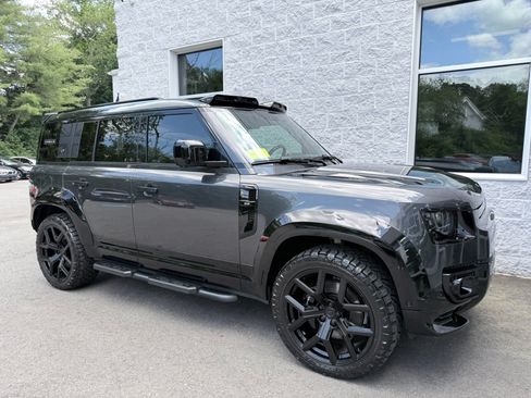 Used 2023 Land Rover Defender 110 Carpathian Edition AWD/4WD image 40