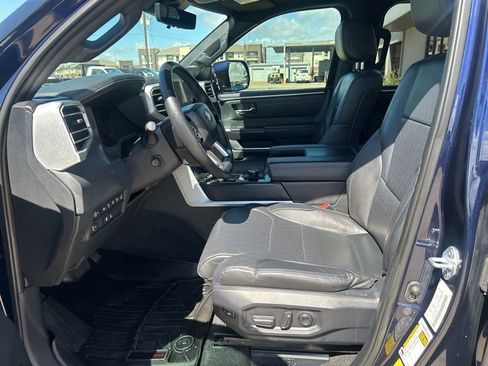 Used 2022 Toyota Tundra Platinum image 15