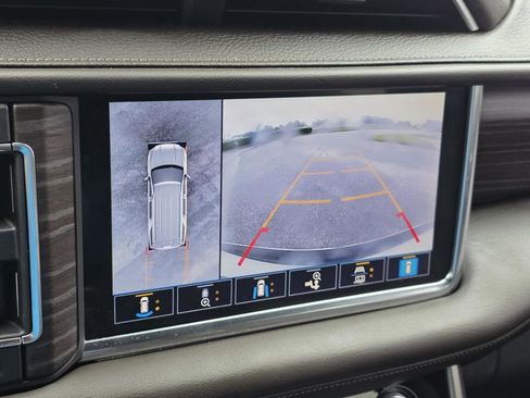 Used 2021 GMC Yukon XL Denali RWD image 17