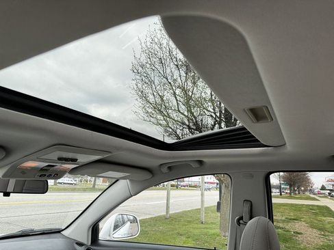 Used 2008 Saturn Vue XE w/ Preferred Package image 16