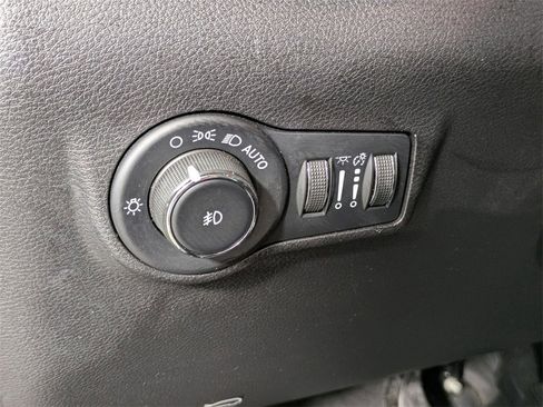 Certified 2023 Jeep Compass Trailhawk image 13