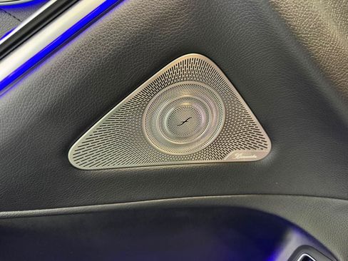 Used 2021 Mercedes-Benz S 580 4MATIC Sedan w/ AMG Line image 16