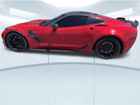 Used 2017 Chevrolet Corvette Grand Sport RWD image 2