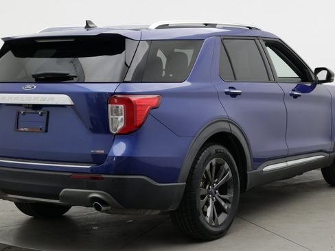 Used 2021 Ford Explorer Limited RWD image 8