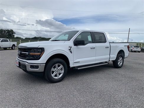 New 2025 Ford F150 XLT w/ Equipment Group 301A Standard image 8