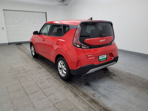 Used 2023 Kia Soul LX w/ LX Technology Package FWD image 5