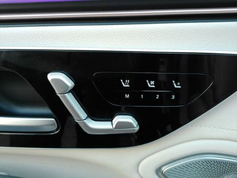 Used 2023 Mercedes-Benz EQS 450+ Sedan image 17