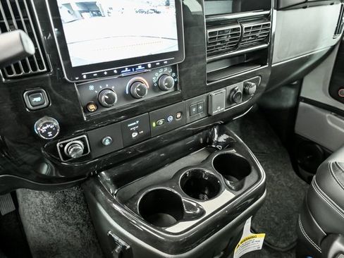 New 2025 GMC Savana 2500 Extended image 21