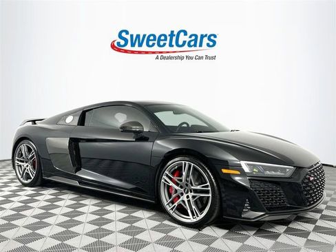 Used 2022 Audi R8 V10 performance image 1