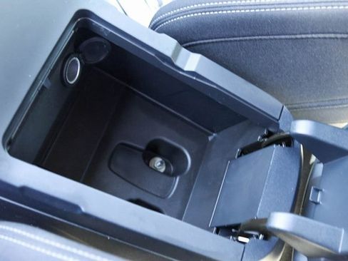 Used 2024 Ford Mustang Coupe image 16