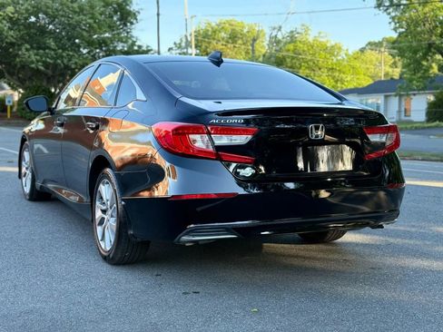 Used 2019 Honda Accord LX image 4
