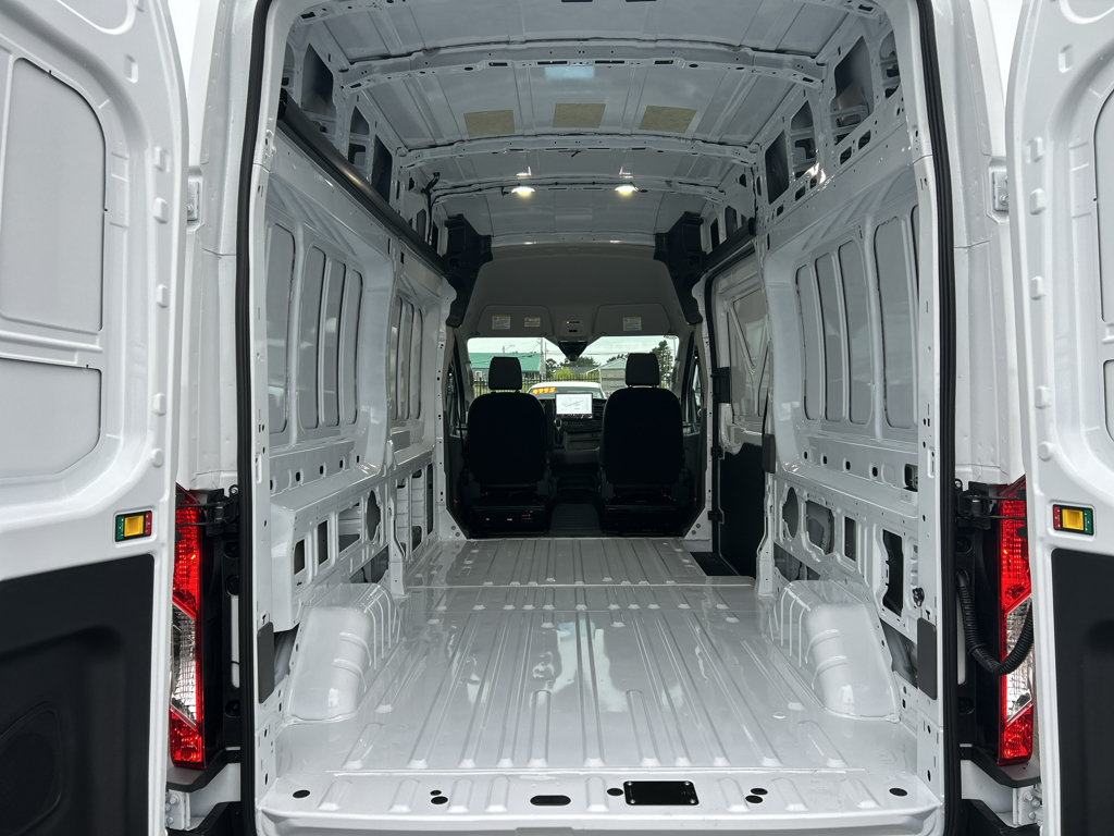 New 2026 Ford Transit 350 148 High Roof AWD image 33