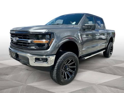 Used 2025 Ford F150 XLT w/ Equipment Group 301A Standard AWD/4WD image 4