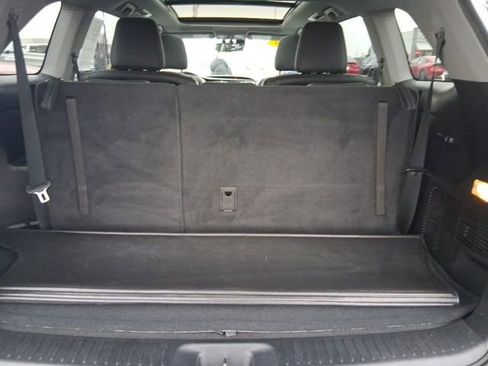 Used 2014 Toyota Highlander Limited Platinum image 8