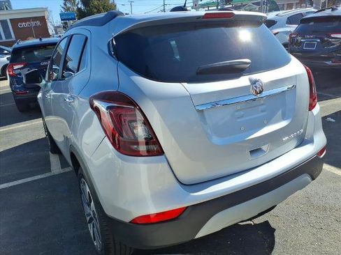 Used 2022 Buick Encore Preferred w/ Safety Package image 7
