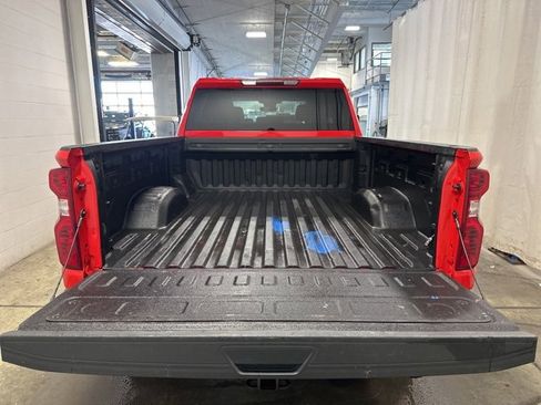 Used 2024 Chevrolet Silverado 3500 W/T image 27