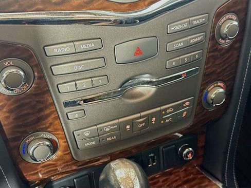 Used 2018 Nissan Armada Platinum w/ Captain Seat Package image 19