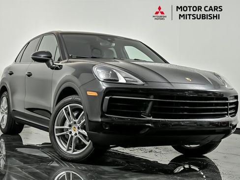 Used 2020 Porsche Cayenne AWD/4WD image 1