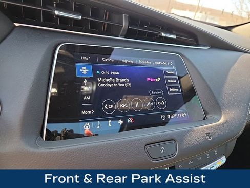 Used 2020 Cadillac XT4 Premium Luxury AWD/4WD image 14