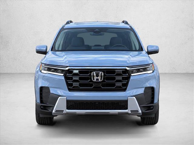New 2026 Honda Pilot Touring image 2