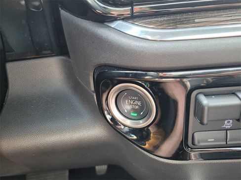 Used 2024 Chevrolet Silverado 1500 LT Trail Boss w/ Convenience Package II image 31