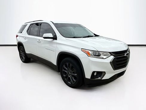 Used 2019 Chevrolet Traverse RS image 3