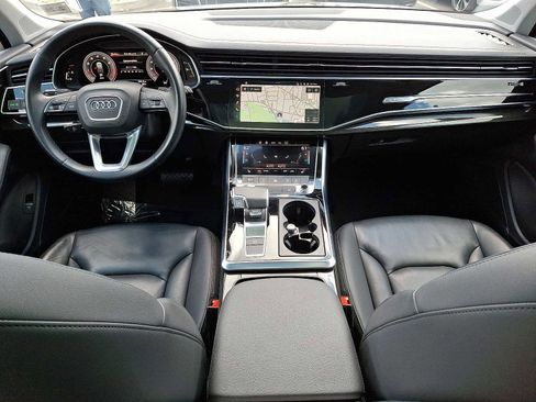 Used 2023 Audi Q7 3.0T Premium Plus w/ Premium Plus Package AWD/4WD image 10