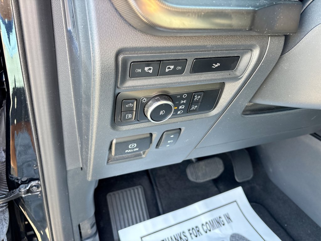 Certified 2024 Ford F150 Lariat w/ Equipment Group 502A High AWD/4WD image 31