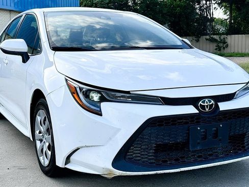 Used 2021 Toyota Corolla LE FWD image 25