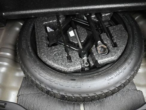 Used 2021 Hyundai Kona Ultimate FWD image 23
