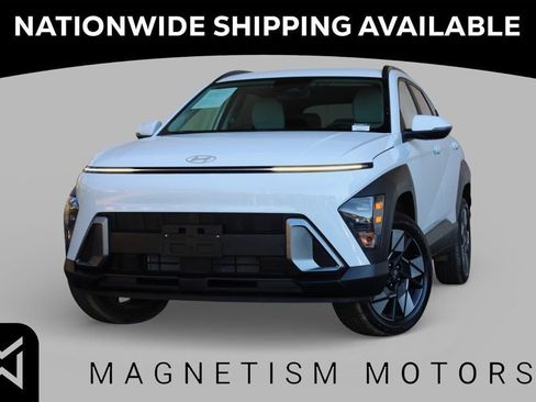 Used 2025 Hyundai Kona SEL image 1