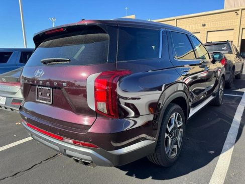 Used 2024 Hyundai Palisade SEL image 2