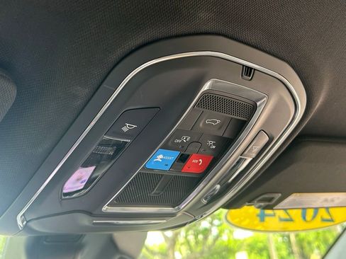 Certified 2024 Jeep Grand Cherokee Limited w/ Black Appearance Package image 55