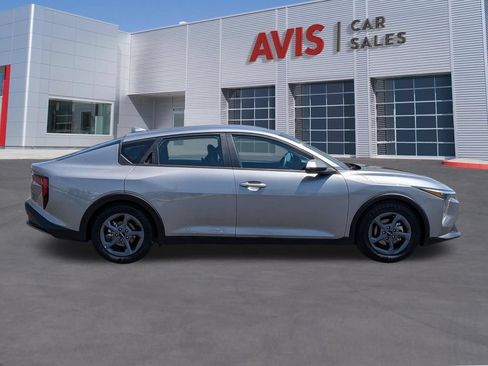 Used 2025 Kia K4 FWD image 5