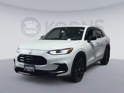 Used 2024 Honda HR-V Sport image 5