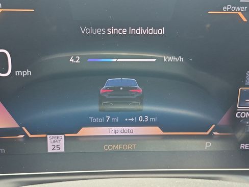New 2026 BMW i4 eDrive40 w/ Parking Assistance Package RWD image 22