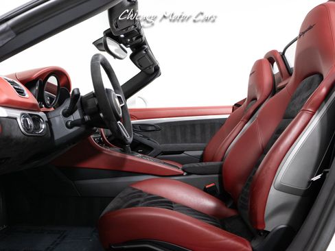 Used 2016 Porsche Boxster Spyder image 20