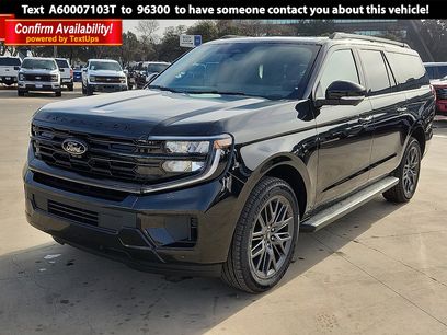 New 2026 Ford Expedition Max Platinum w/ Stealth Appearance Package