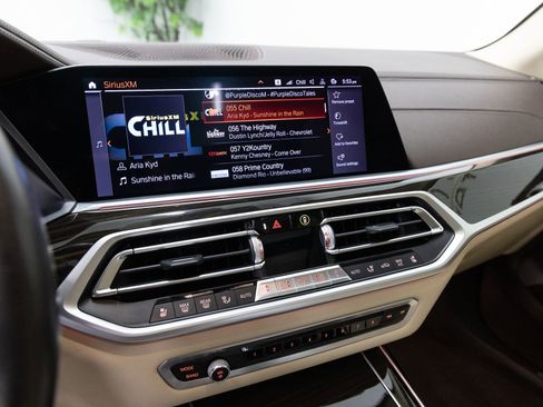 Used 2019 BMW X7 xDrive50i w/ Luxury Seating Package image 19