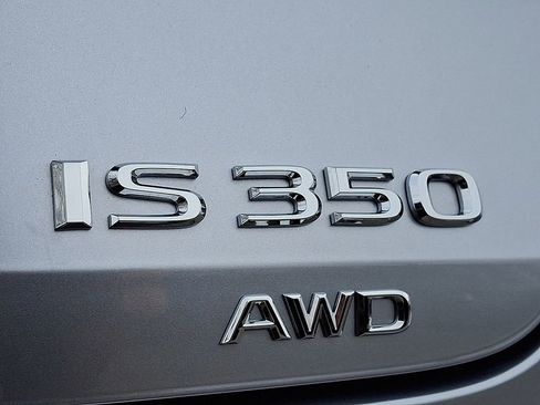 Used 2025 Lexus IS 350 F Sport w/ Accessory Package image 31