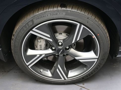 New 2026 Genesis GV80 2.5T Prestige AWD/4WD image 10